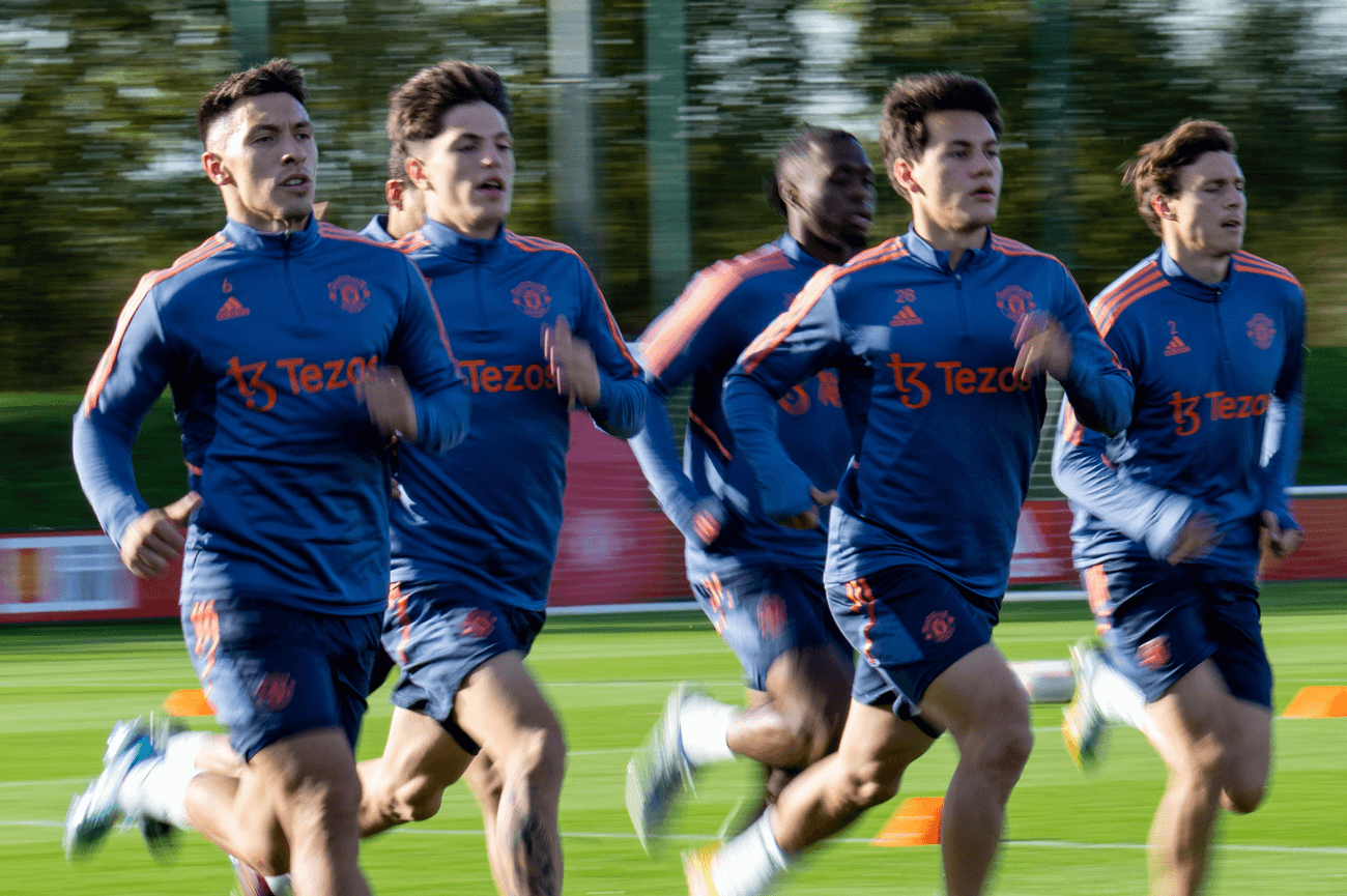 MUFC Players Running During Training